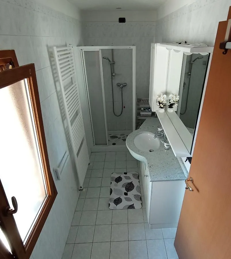 Apartman Little Flower Domaso
