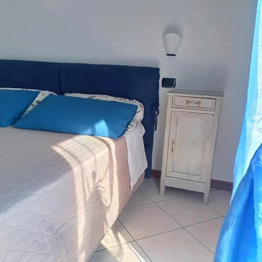 Apartman Little Flower Domaso