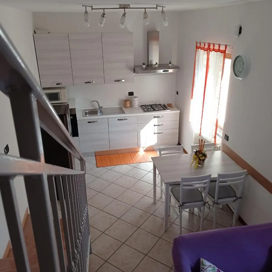 Apartman Little Flower Domaso Olaszország